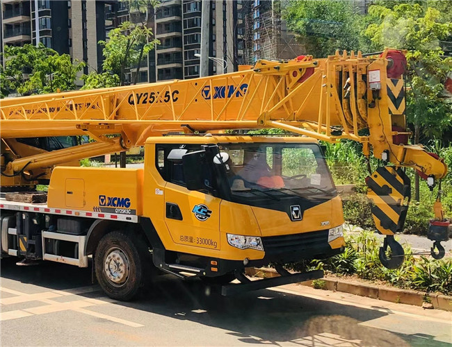 横县大件设备吊装租赁吊车