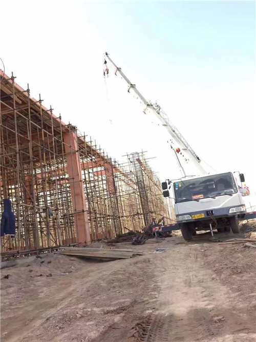 横县吊车作业的安全注意事项有哪些？