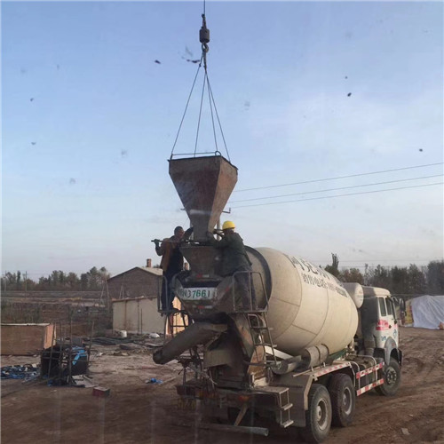 横县“精准瞄准”—— 吊车的 “定位导航” 技术