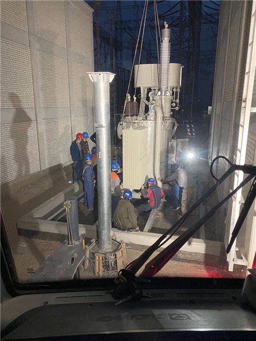 横县建筑工程类吊车租用介绍